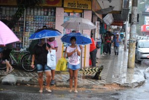 O Centro Nacional de Monitoramento e Alertas de Desastres Naturais (CEMADEN) alerta para mais chuvas até o final de semana
