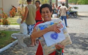 LBV distribui cestas básicas em 10 cidades do Vale do Jequitinhonha