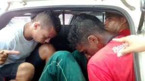 Os quatro indivíduos foram detidos num automóvel Santana na entrada da Vila Pedrosa 