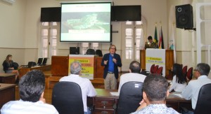 Etapa municipal da 6ª Conferência Nacional das Cidades realizada nesta quinta-feira, no plenário da Câmara Municipal