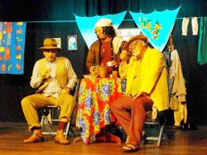 Comédia ‘Casos e Causos’ é neste sábado, 20h30, na Casa da Cultura em Pavão